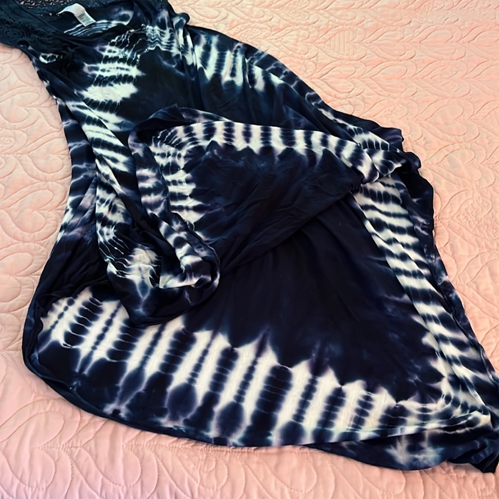 Sundress - Picture 6 of 9